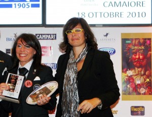 IMG_8706 , Lucia Buondonno premiata da Antonella Iacono
