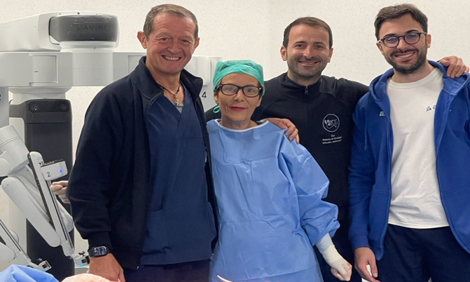 Urologia d’eccellenza al Moscati di Avellino: asportati due tumori in un unico intervento robotico